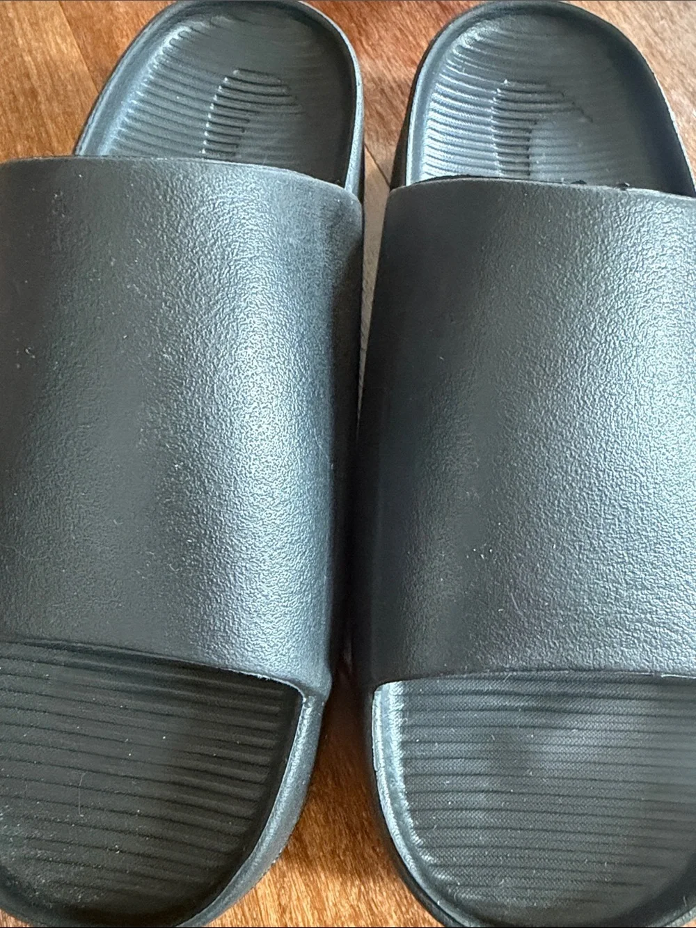 Men Nike Slide m7/w9